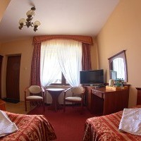 Hotel pensjonat pokoje noclegi na Mazurach imprezy konferencje wypoczynek w Polsce